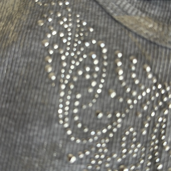 Gray tank top with decorative beaded design and a sparkly hue - Picture 2 of 4